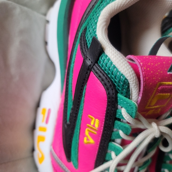 Sneakers Womens - Picture 3 of 7